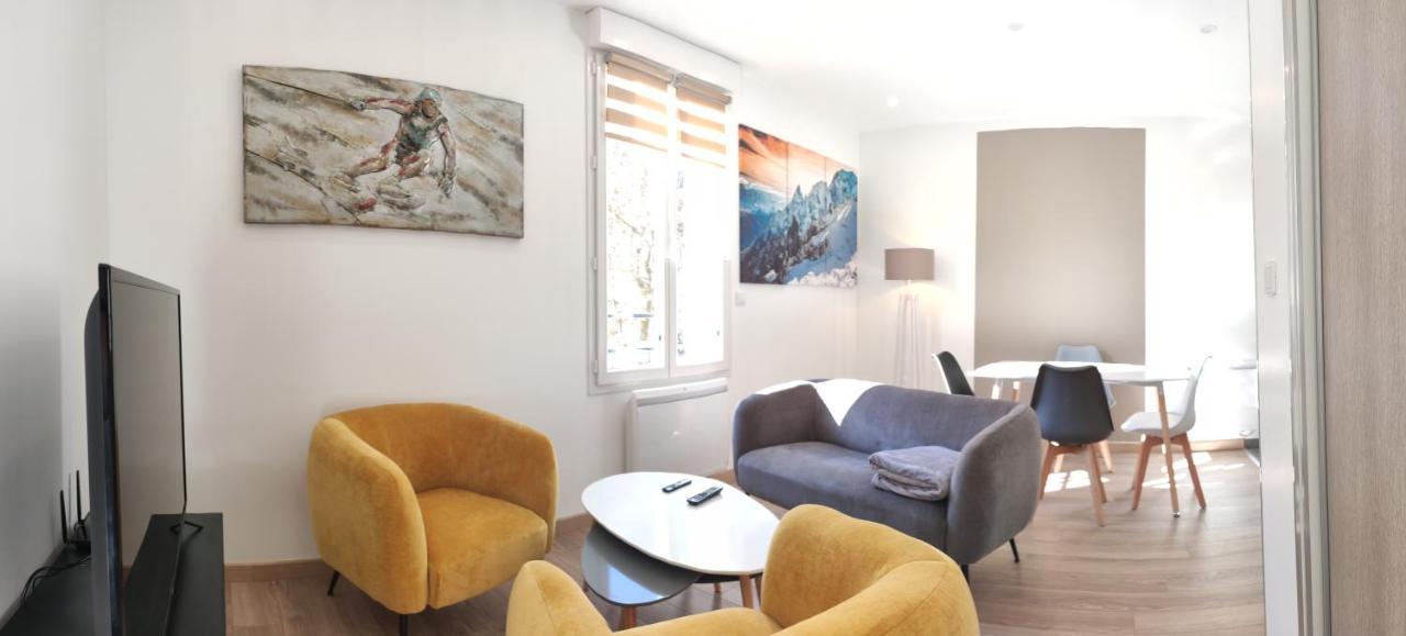 Joli Appartement Renove Avec Terrasse ブリッド・レ・バン エクステリア 写真